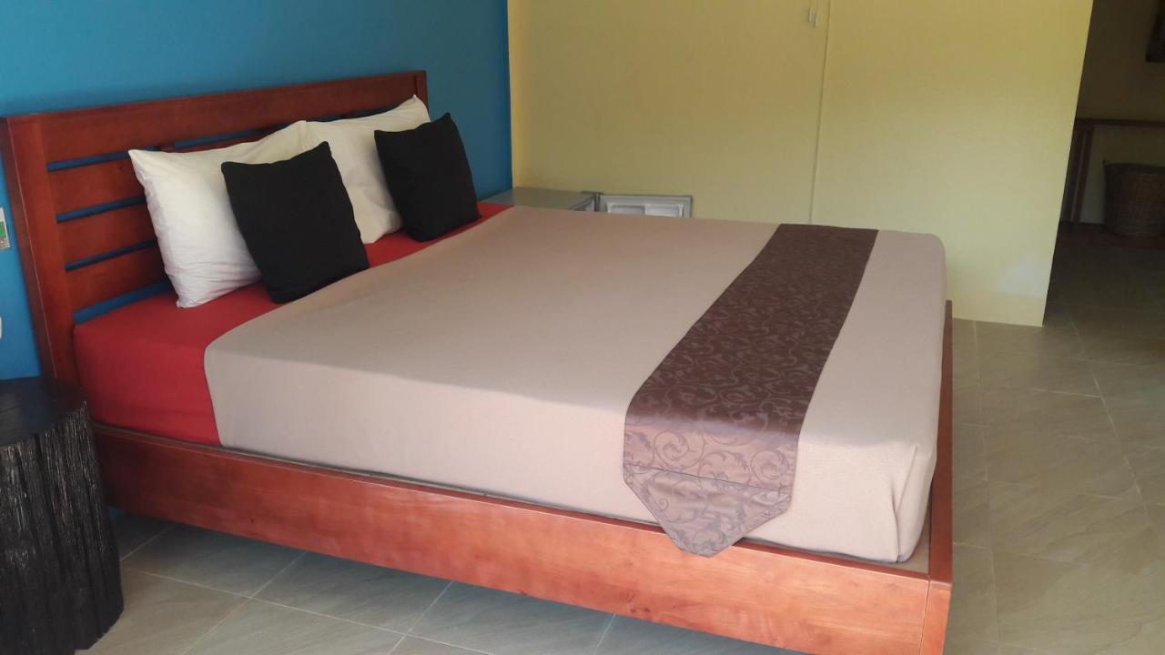 Suwantana lanta hous Hotel Koh Lanta Bagian luar foto