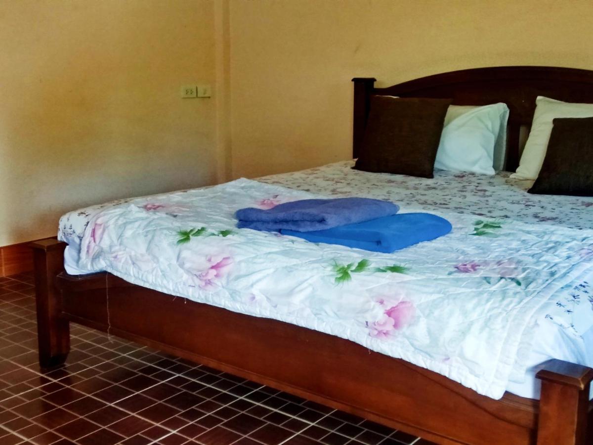 Suwantana lanta hous Hotel Koh Lanta Bagian luar foto